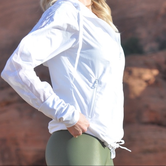 Zyia White bomber windbreaker jacket nwt - Picture 2 of 5